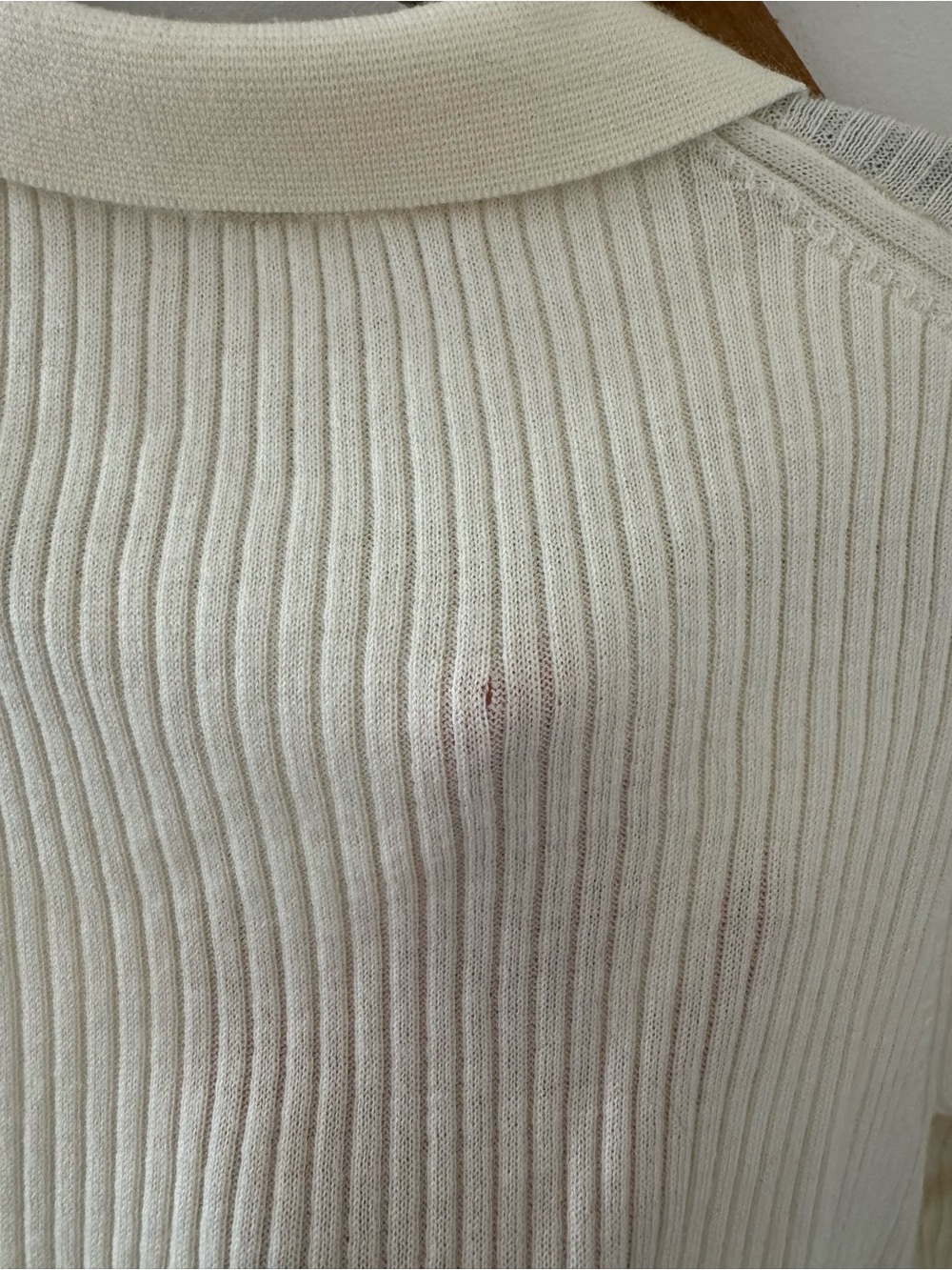 100% Wool Cream Ribbed Button-Up Collared Top - Picture 5 of 5